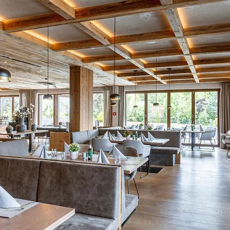 Hotel Bergresort Zugspitze By Alps 4*